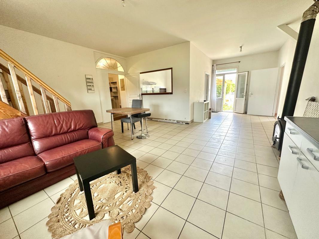 1 bedroom Building in Villandraut, France No. 355107