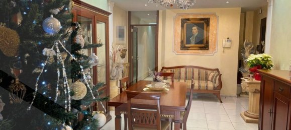 Apartamento de 3 habitaciónes en Andria, Italy No. 16383 3