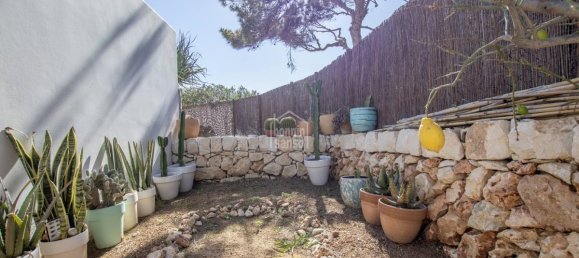 3 Schlafzimmer Villa in Sant Lluis, Spain, Nr. 1624 7