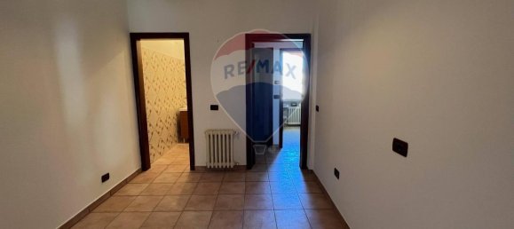 4 rooms House in Foligno, Italy No. 6532 12