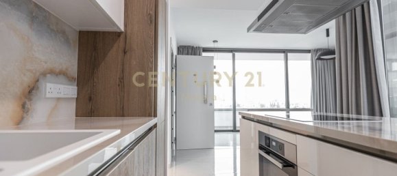 3 chambres Appartement à Germasogeia, Cyprus No. 733 4