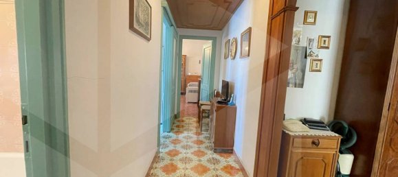 4-salle Appartement à Ciampino, Italy No. 20794 12