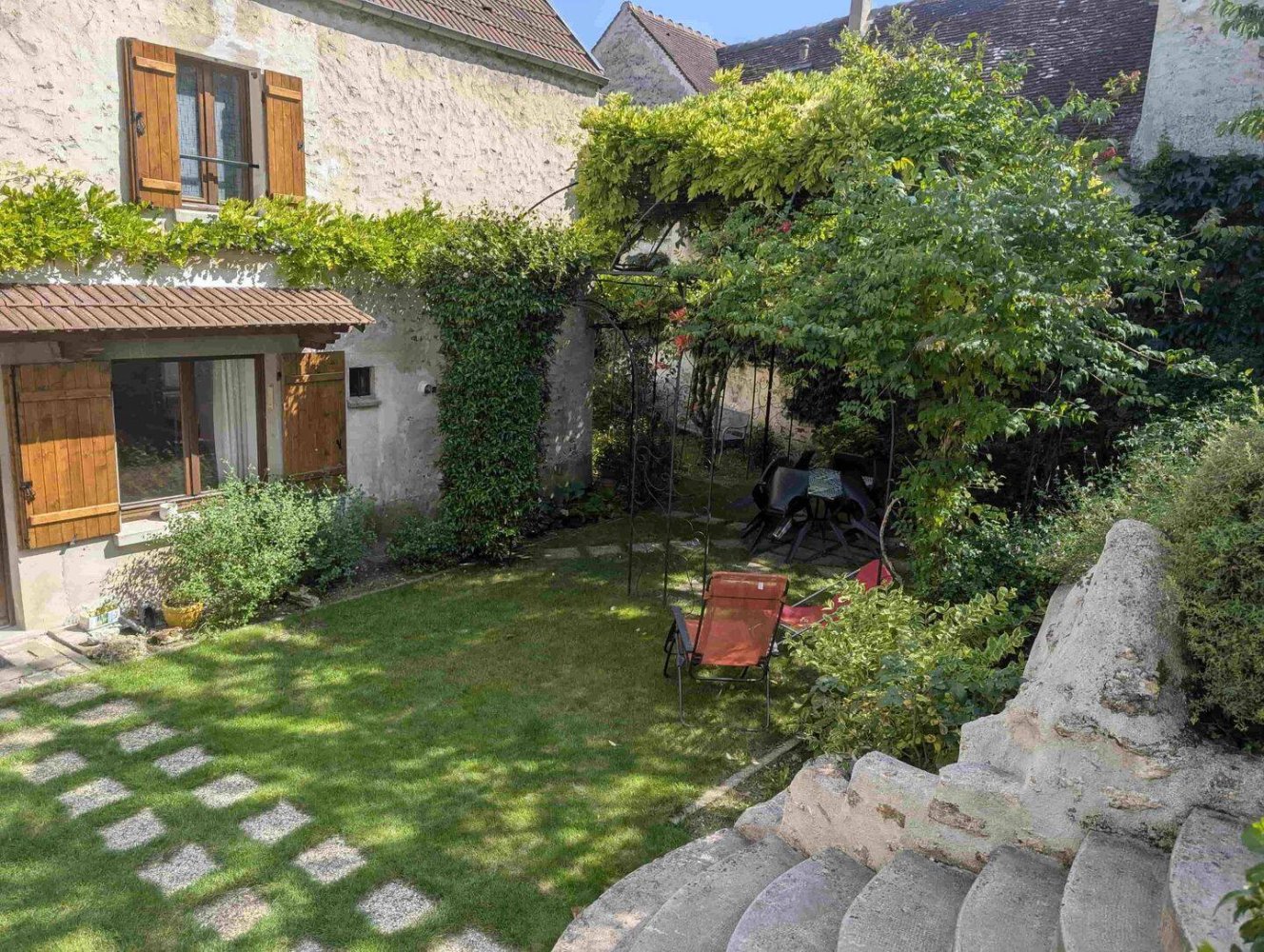 4 غرف نوم منزل في Guerard, France رقم 330606