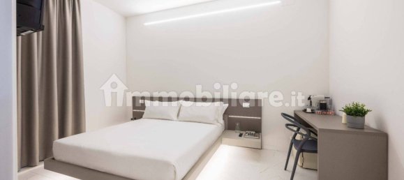 5 bedrooms Apartment in Bologna, Italy No. 357587 11