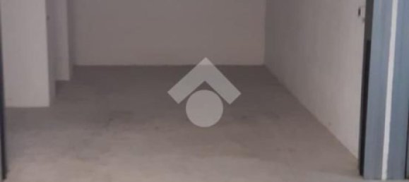  مرآب في Vasto, Italy 25متر مربع رقم 402568 2