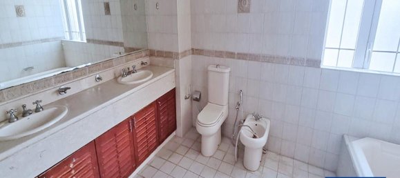 5 chambres Villa à Jumeirah, UAE No. 559 8