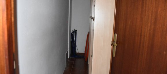 Вилла с 4 спальнями в Варацце, Италия № 173688 41