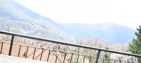 Вилла с 4 спальнями в Варацце, Италия № 173688 47