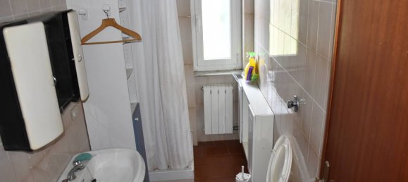 Вилла с 4 спальнями в Варацце, Италия № 173688 30