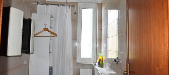 Вилла с 4 спальнями в Варацце, Италия № 173688 11