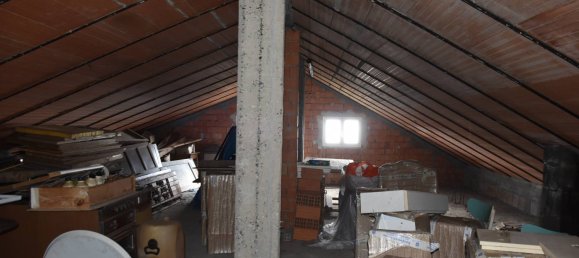 Вилла с 4 спальнями в Варацце, Италия № 173688 42