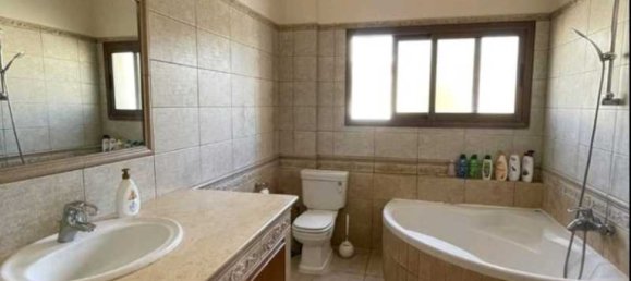 4 غرف نوم منزل في Geroskípou, Cyprus رقم 15786 3