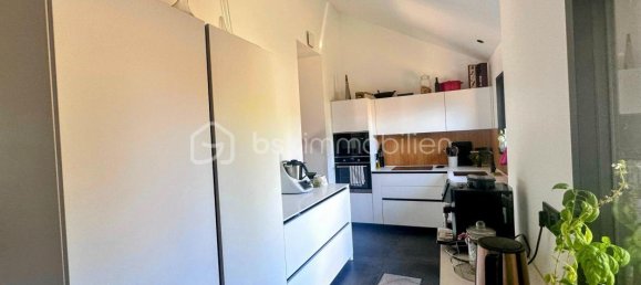 2 bedrooms House in Juillan, France No. 316438 14