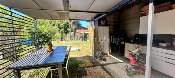 2 bedrooms House in Juillan, France No. 316438 8