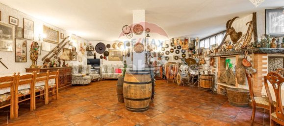 2 غرف نوم فيلا في Castellanza, Italy رقم 342012 9