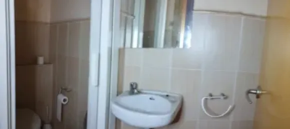 82m² Commercial property in Zaragoza, Spain No. 145671 10