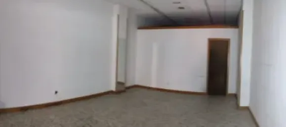 82m² Commercial property in Zaragoza, Spain No. 145671 40