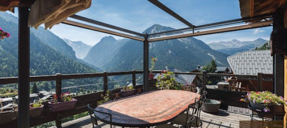 5 bedrooms House in Champagny-en-Vanoise, France No. 200600 2