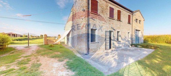 3 Schlafzimmer Villa in Ferrara, Italy, Nr. 308665 4