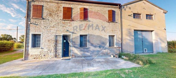 3 Schlafzimmer Villa in Ferrara, Italy, Nr. 308665 3