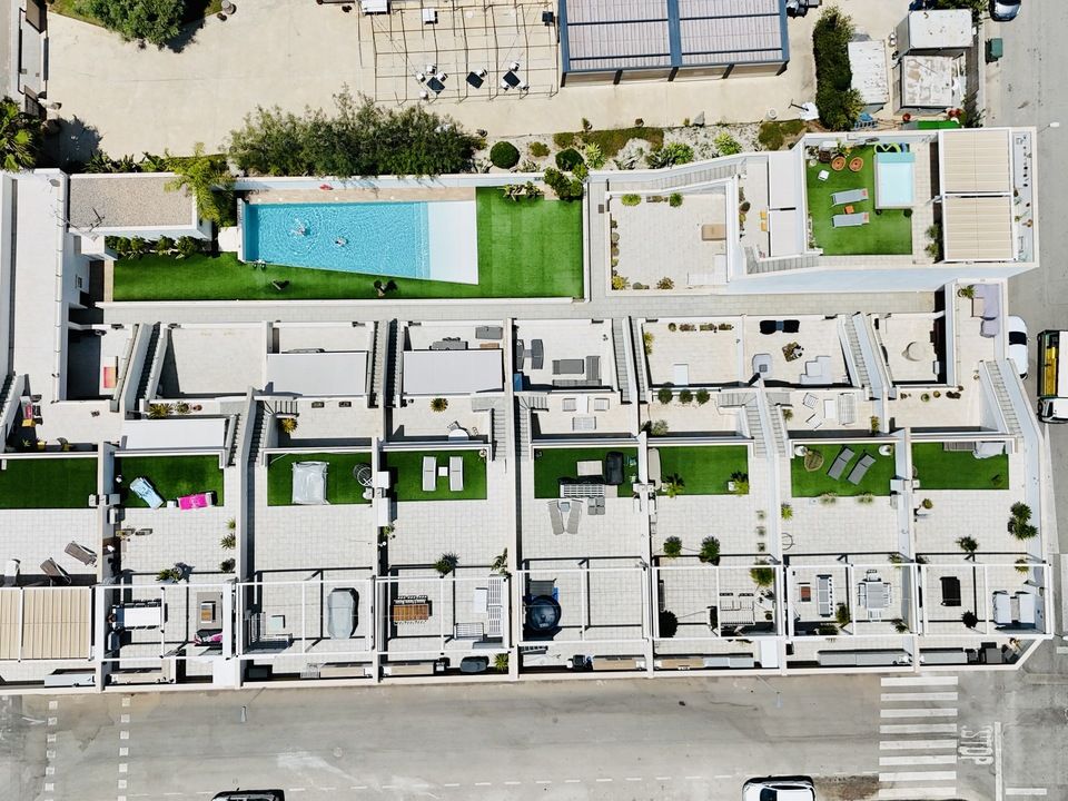 2 bedrooms Apartment in Alicante, Spain No. 151210