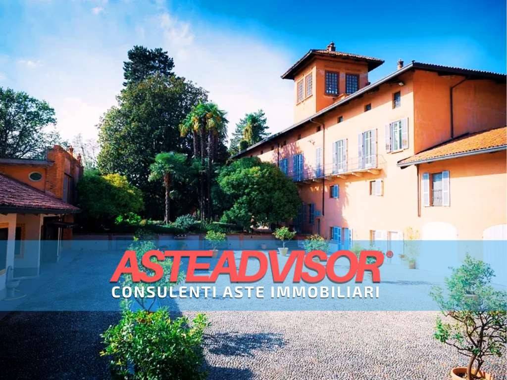 10 bedrooms Villa in Moncrivello, Italy No. 170051