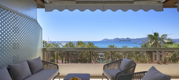 2 غرف نوم شقة في Cannes, France رقم 723 27