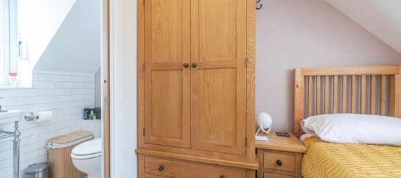 4 bedrooms House in Tadley, United Kingdom No. 10482 11