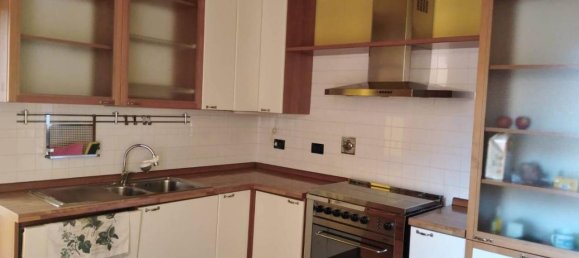 6 rooms Apartment in Florence, Italy No. 32814 12