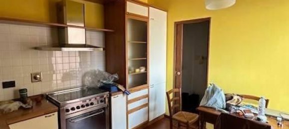 6 rooms Apartment in Florence, Italy No. 32814 11