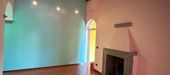 6 rooms Apartment in Florence, Italy No. 32814 7