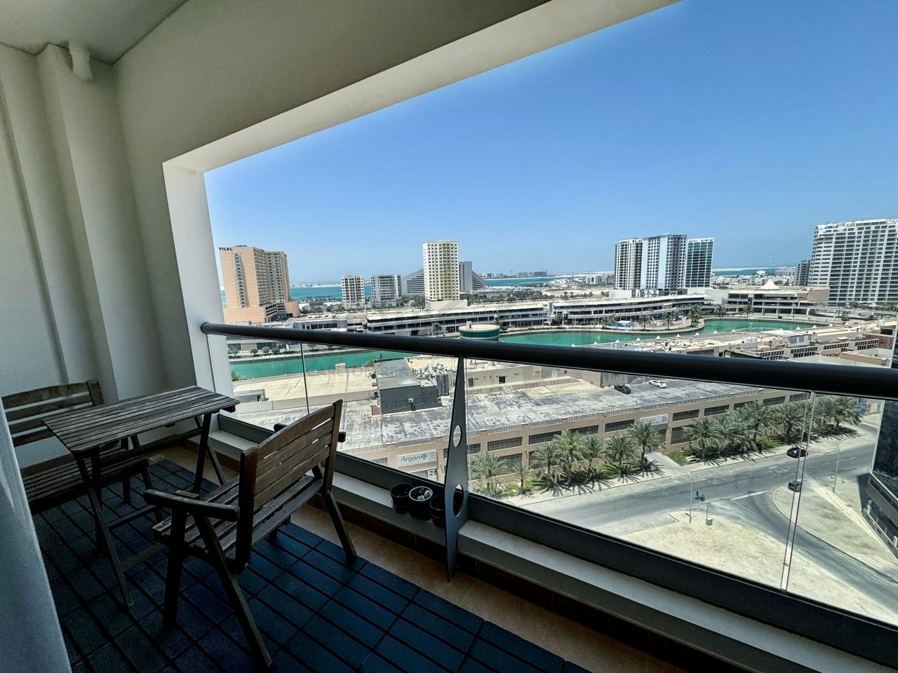 2 bedrooms Apartment in Amwaj Islands, Bahrain No. 179