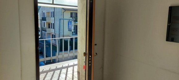 115m² Office in Montefranco, Italy No. 370769 6