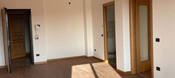5 rooms Duplex in Padua, Italy No. 60487 17