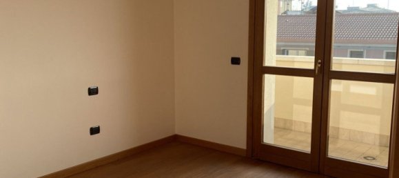5 rooms Duplex in Padua, Italy No. 60487 2
