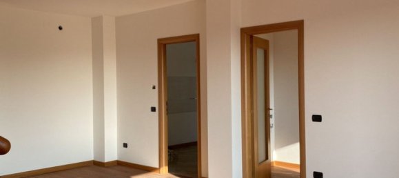 5 rooms Duplex in Padua, Italy No. 60487 27