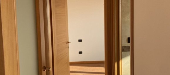 5 rooms Duplex in Padua, Italy No. 60487 24