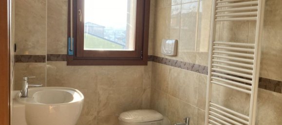 5 rooms Duplex in Padua, Italy No. 60487 3