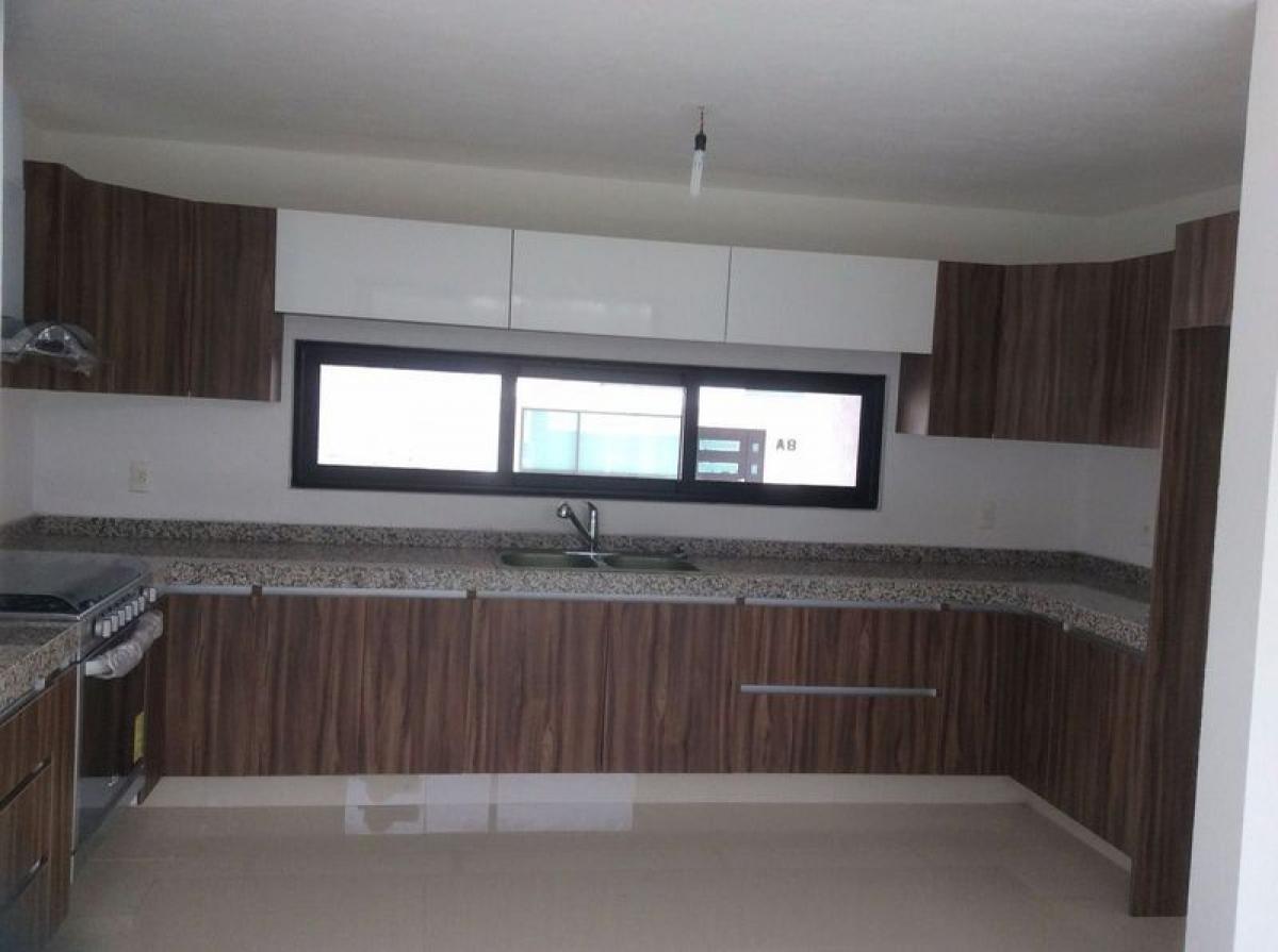 3 bedrooms House in Ciudad Lopez Mateos, Mexico No. 223551