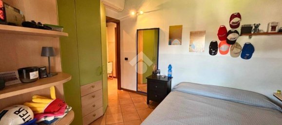 Apartamento de 2 dormitorios en Capriolo, Italy No. 273007 27