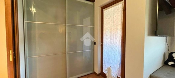 Apartamento de 2 dormitorios en Capriolo, Italy No. 273007 24