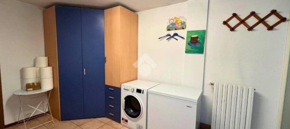Apartamento de 2 dormitorios en Capriolo, Italy No. 273007 33