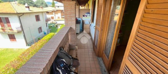 Apartamento de 2 dormitorios en Capriolo, Italy No. 273007 28