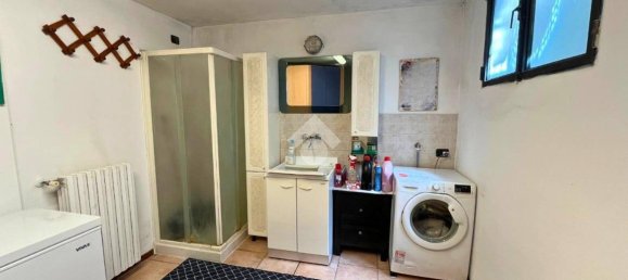 Apartamento de 2 dormitorios en Capriolo, Italy No. 273007 32