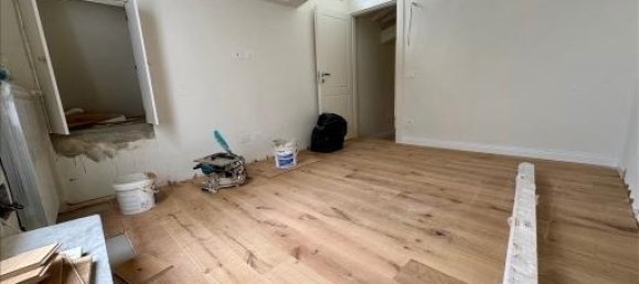 4 rooms Apartment in Florence, Italy No. 30881 16