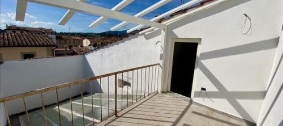 4 rooms Apartment in Florence, Italy No. 30881 20