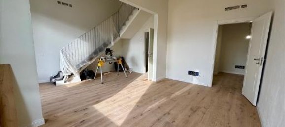 4 rooms Apartment in Florence, Italy No. 30881 5