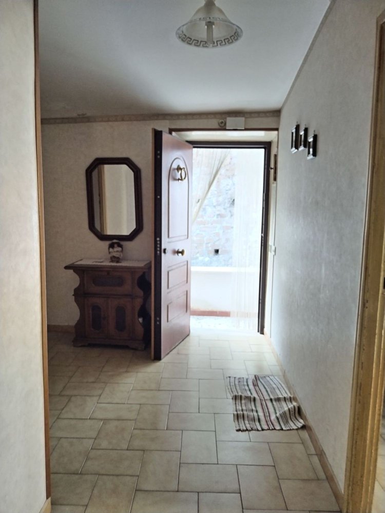 3 rooms Apartment in Cori, Italy No. 271091