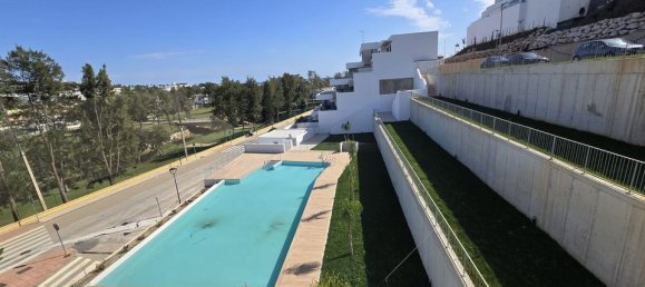 3 bedrooms Penthouse in Mijas, Spain No. 181085 2