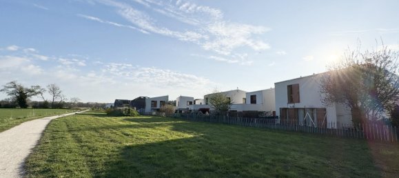 4 bedrooms House in Menucourt, France No. 289193 7